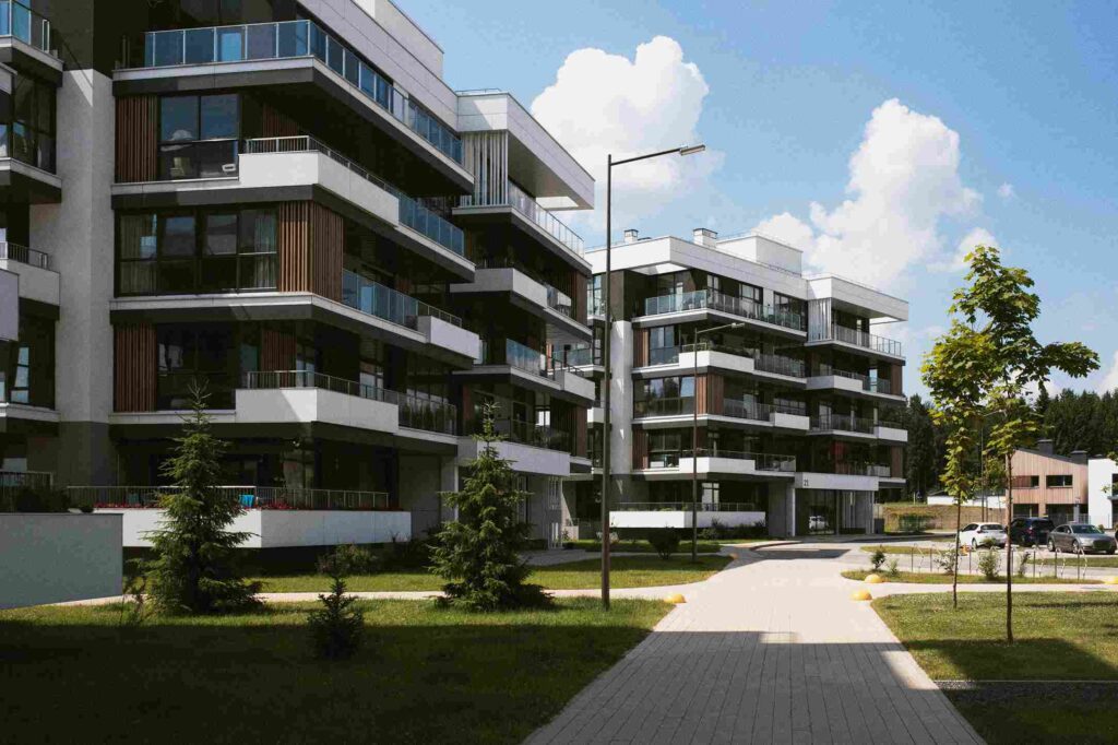 Inmobiliaria en Sevilla - API Sevilla